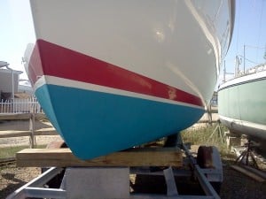 How to Paint a Boot Stripe on a Boat